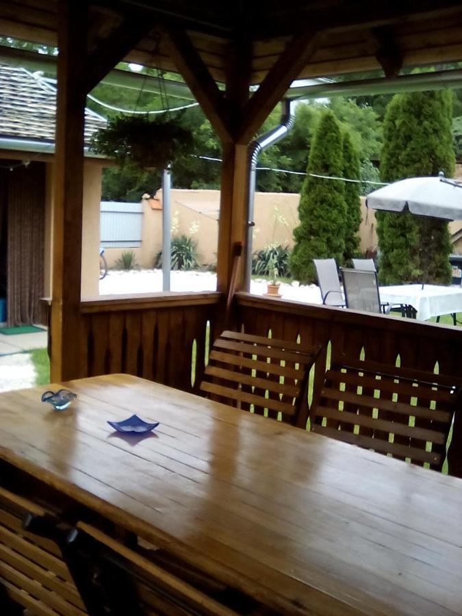 Csilla Apartman Makó المظهر الخارجي الصورة